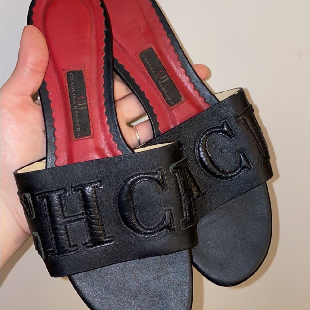 CAROLINA HERRERA BLACK FLATS